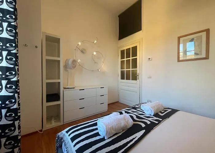 Apartment Albani Retreat - Borghese - With Lift